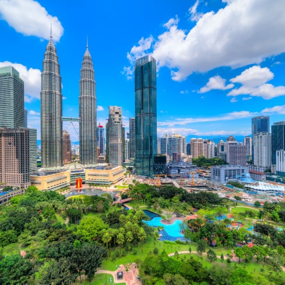 公共交通で巡る半日街歩きツアー_チャイナタウン散策&KLCCツインタワー噴水ショー